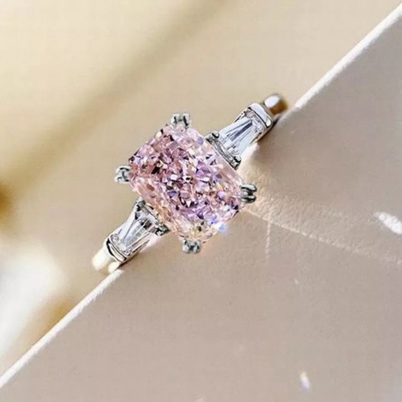 Elegant Pink and Silver Women's Ring - Picture 2 of 7